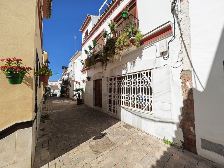 Town House for Sale in Estepona, Malaga 5