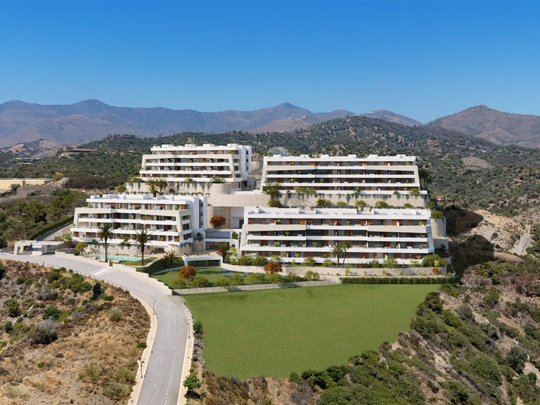 Penthouse for Sale in Estepona, Malaga 13