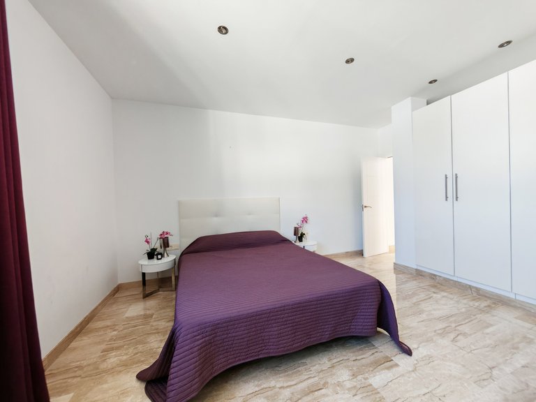 Villa for Sale in Marbella, Malaga 20