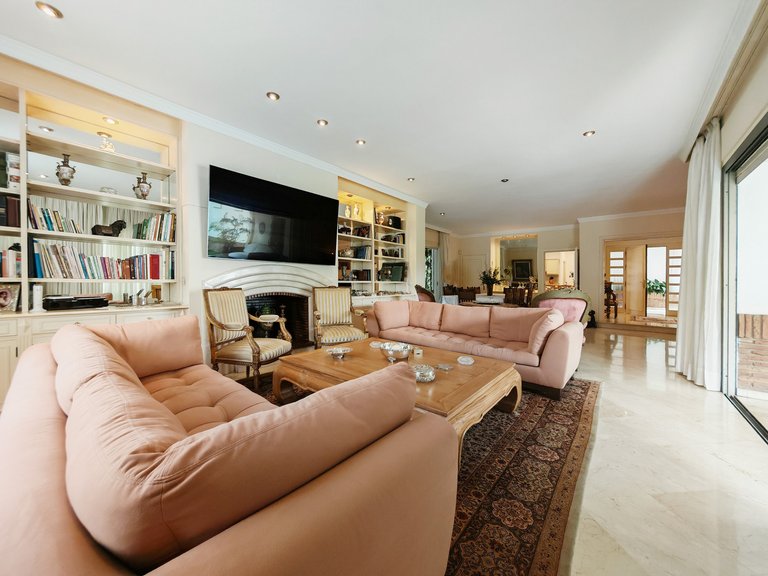Villa for Sale in Marbella, Malaga 3