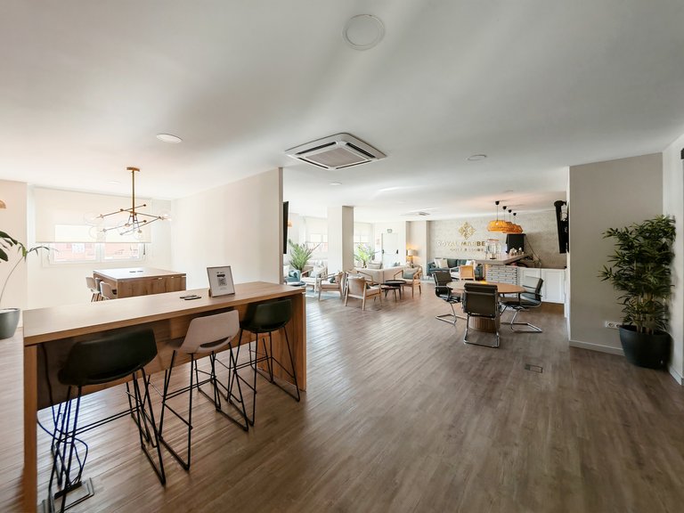 Penthouse for Sale in Benahavis, Malaga 19