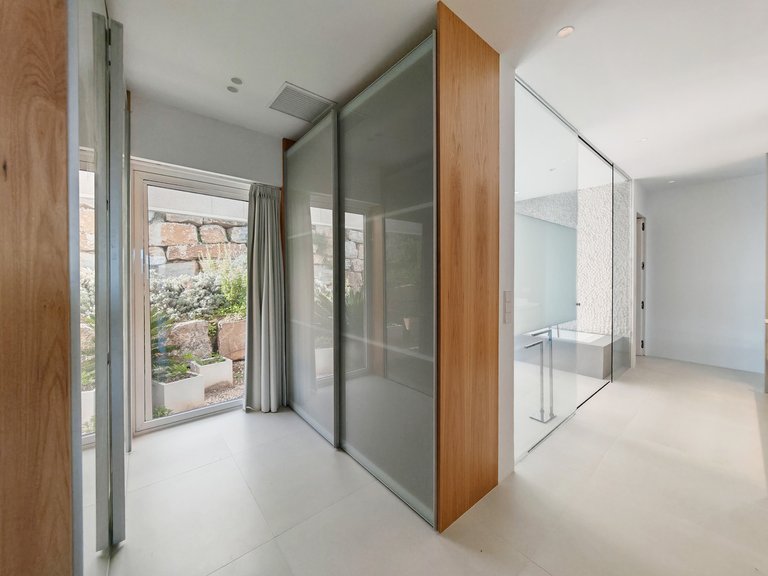 Villa for Sale in Marbella, Malaga 10