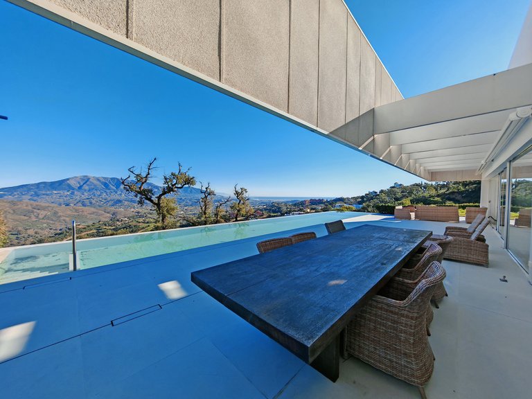 Villa for Sale in Marbella, Malaga 4
