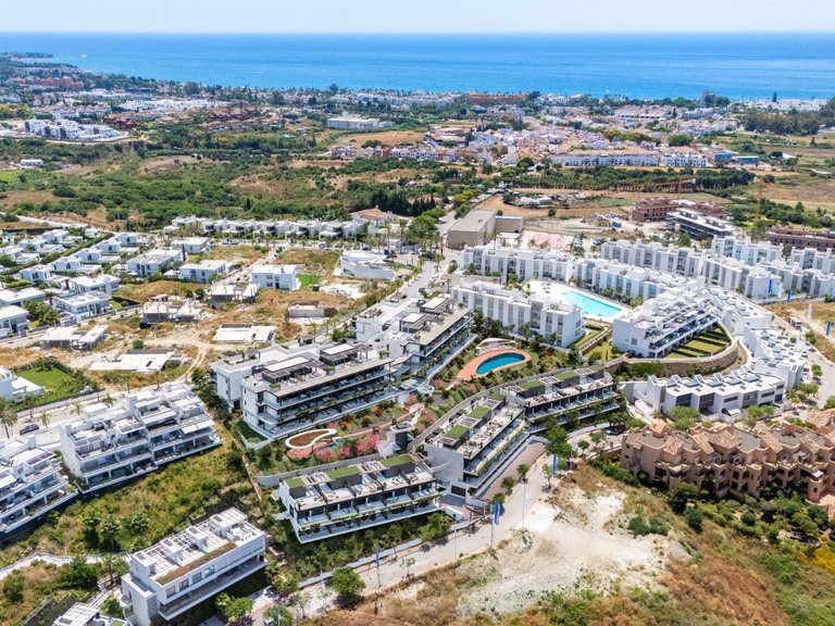 Apartment for Sale in Estepona, Malaga 11