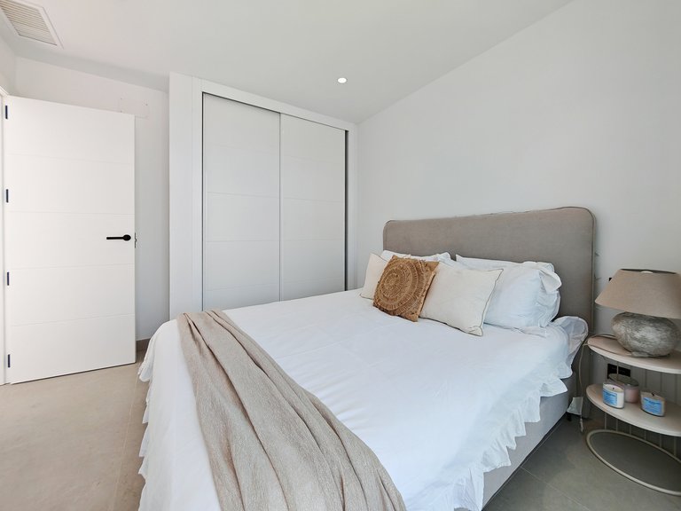 Villa for Sale in Estepona, Malaga 17