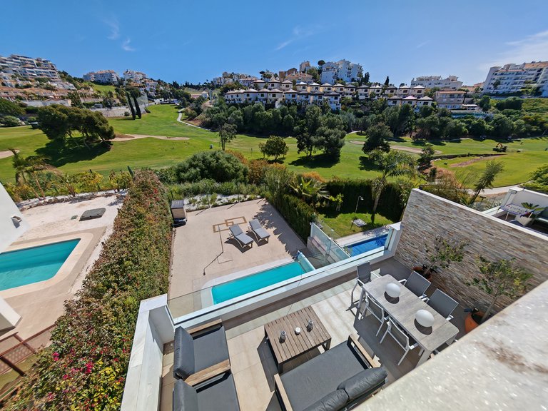 Villa for Sale in Mijas Costa, Malaga 36