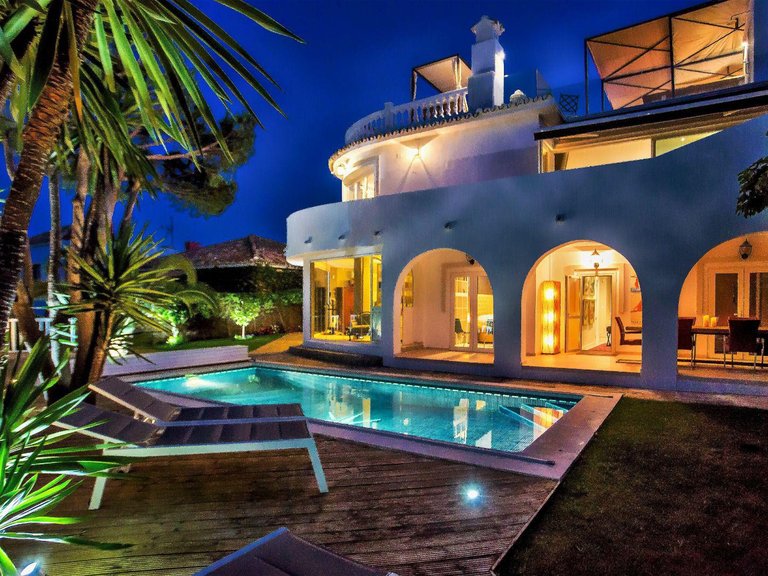 Villa for Sale in Mijas Costa, Malaga 30