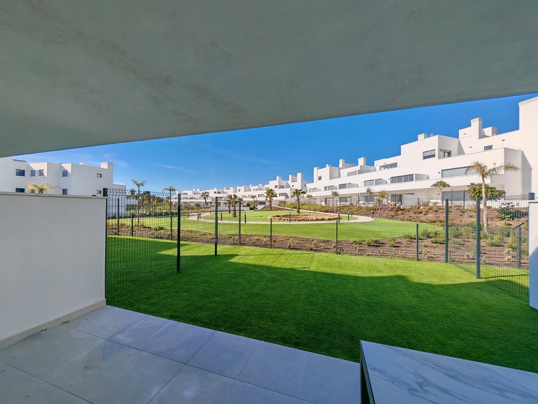 Apartment for Rent in Estepona, Malaga 14