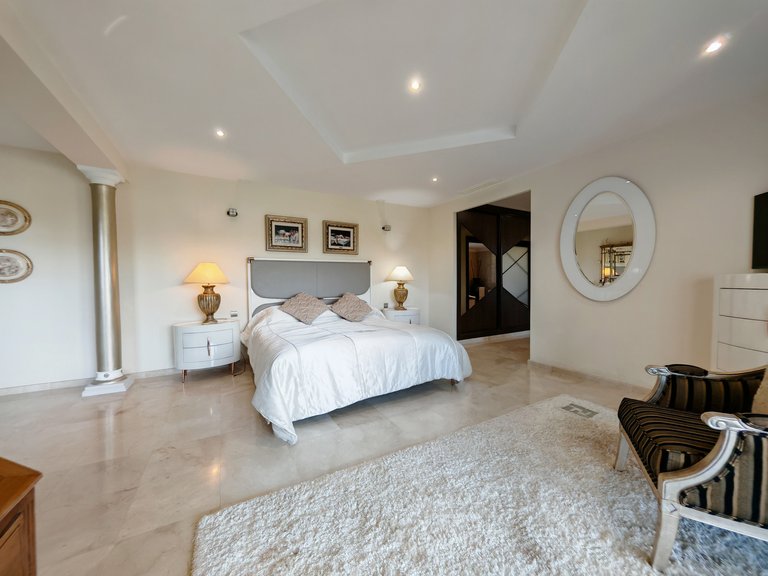 Villa for Sale in Mijas Costa, Malaga 14