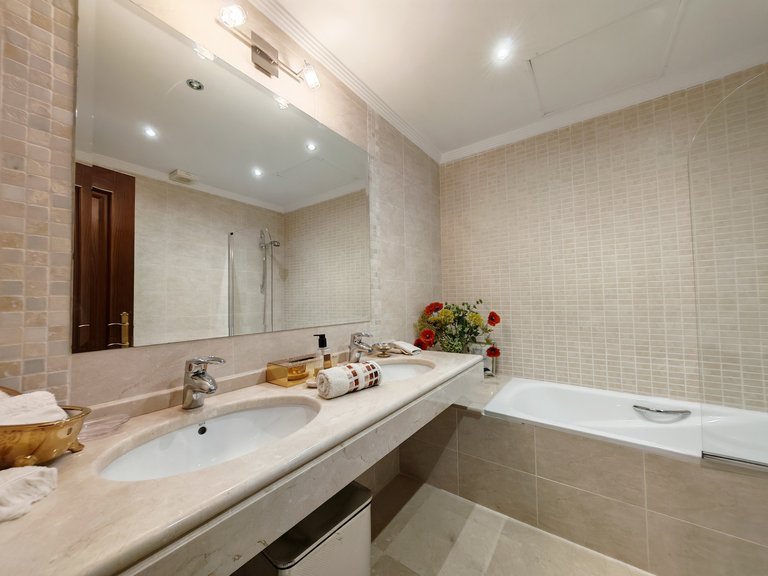 Villa for Sale in Mijas Costa, Malaga 26