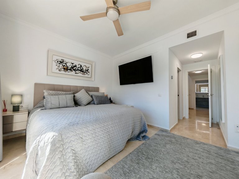 Town House for Sale in Mijas Costa, Malaga 10