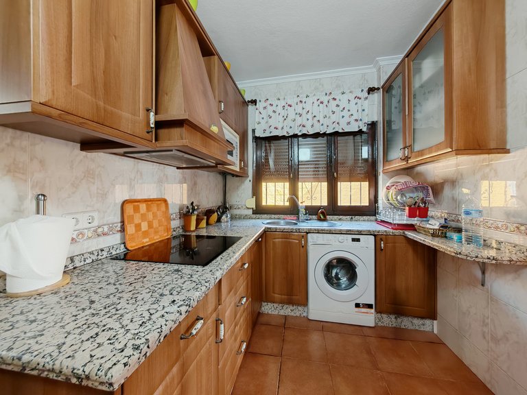Country House for Sale in Estepona, Malaga 5