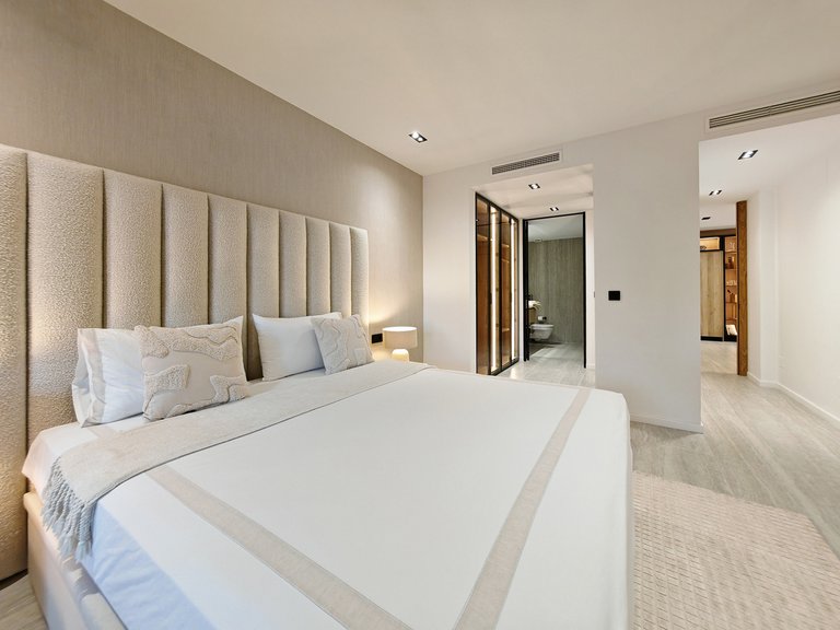 Apartment for Sale in Estepona, Malaga 15