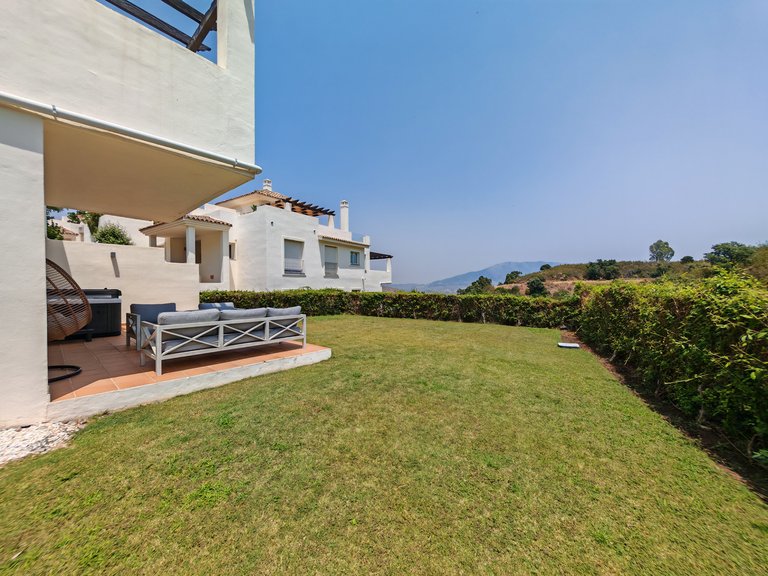 Apartment for Sale in Marbella, Malaga 15