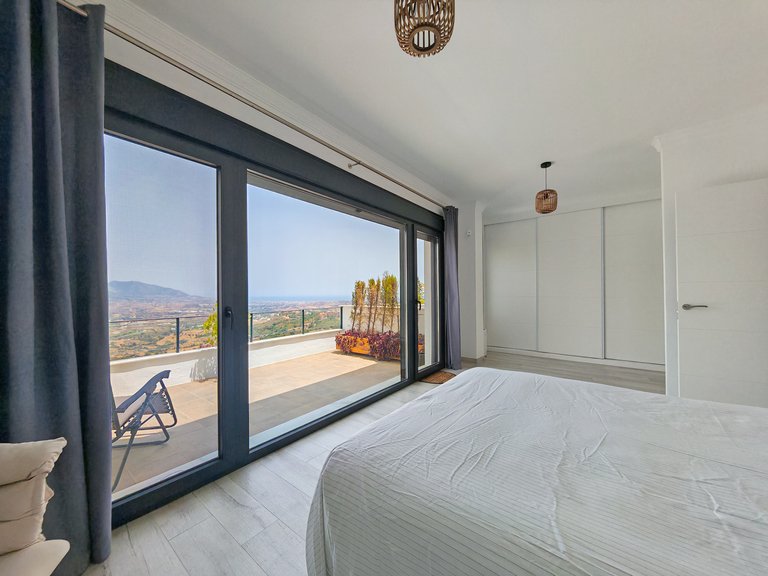 Town House for Sale in Marbella, Malaga 11