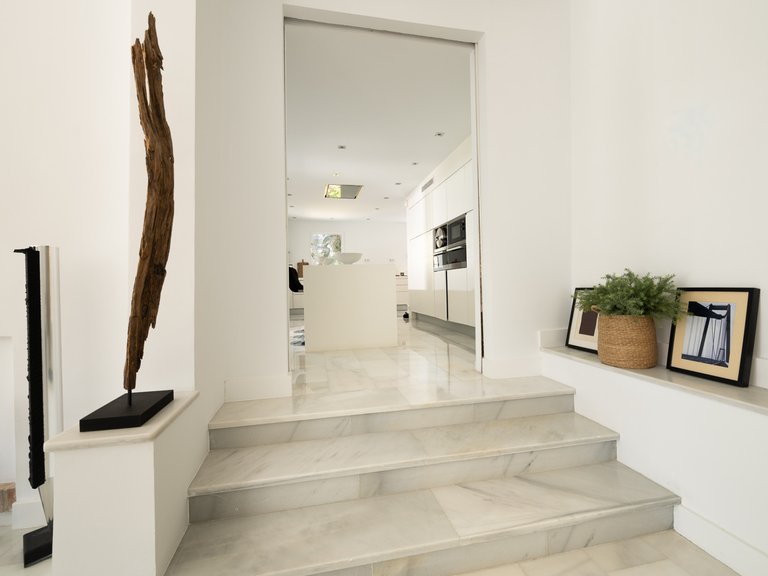 Villa for Sale in Marbella, Malaga 12