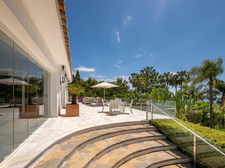 Villa for Sale in Marbella, Malaga 16