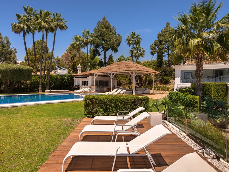 Villa for Sale in Marbella, Malaga 43