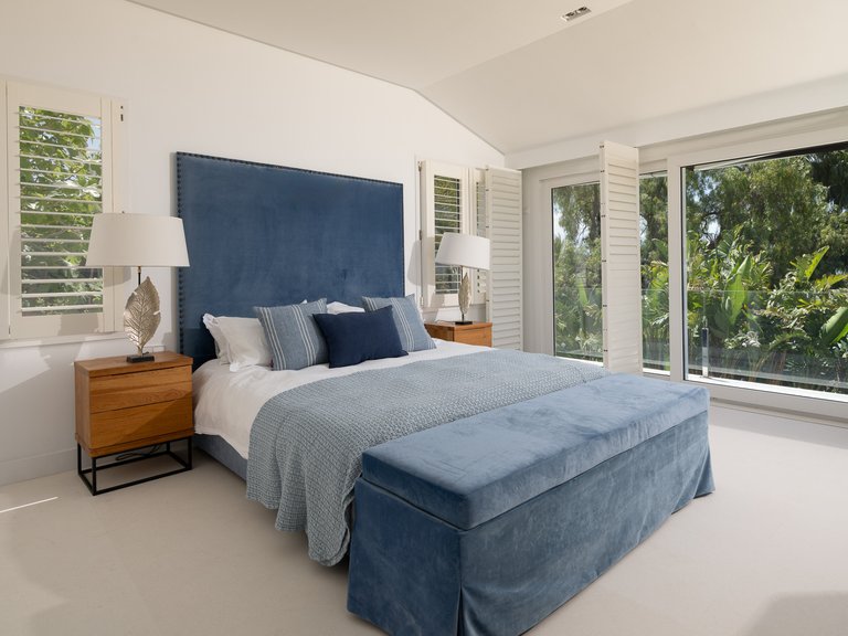 Villa for Sale in Marbella, Malaga 18