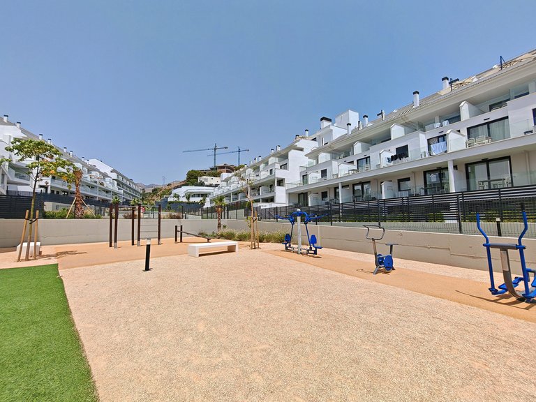 Town House for Sale in Fuengirola, Malaga 16