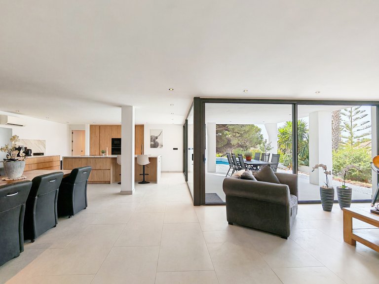 Villa for Sale in Marbella, Malaga 2