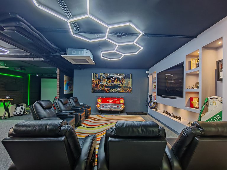 Villa for Sale in Marbella, Malaga 28