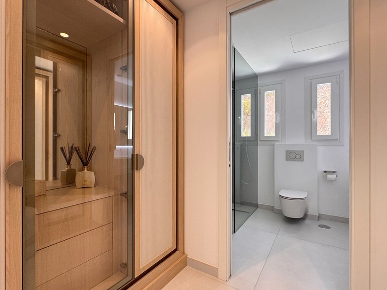 Villa for Sale in Marbella, Malaga 23