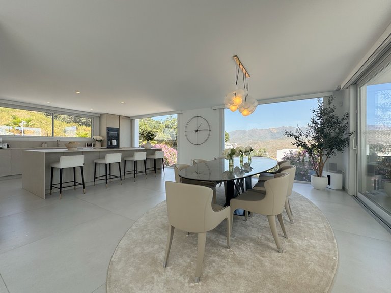 Villa for Sale in Marbella, Malaga 5