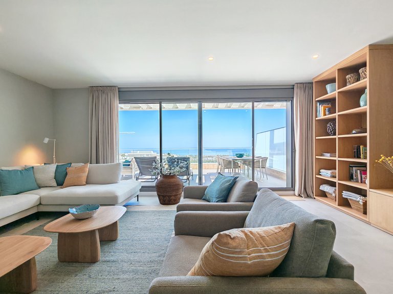 Apartment for Sale in Estepona, Malaga 1