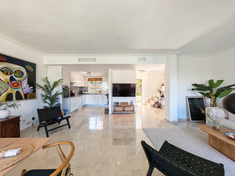Town House for Sale in Benahavis, Malaga 3