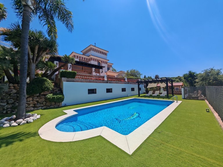 Villa for Sale in Marbella, Malaga 2