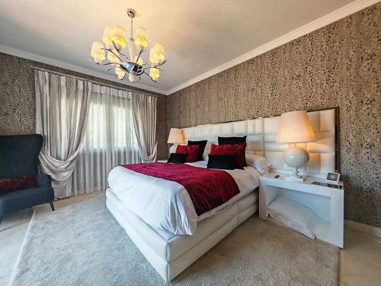 Villa for Sale in Marbella, Malaga 13