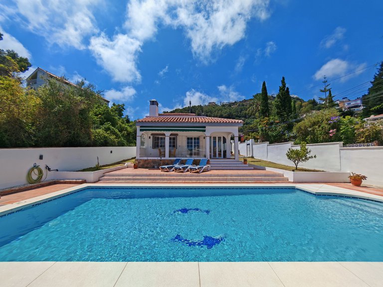 Villa for Sale in Benalmadena, Malaga 3