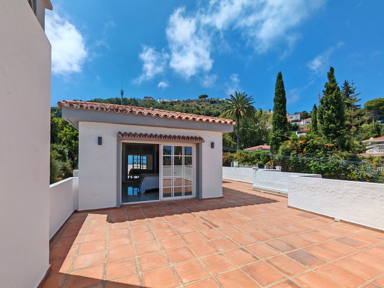 Villa for Sale in Benalmadena, Malaga 12