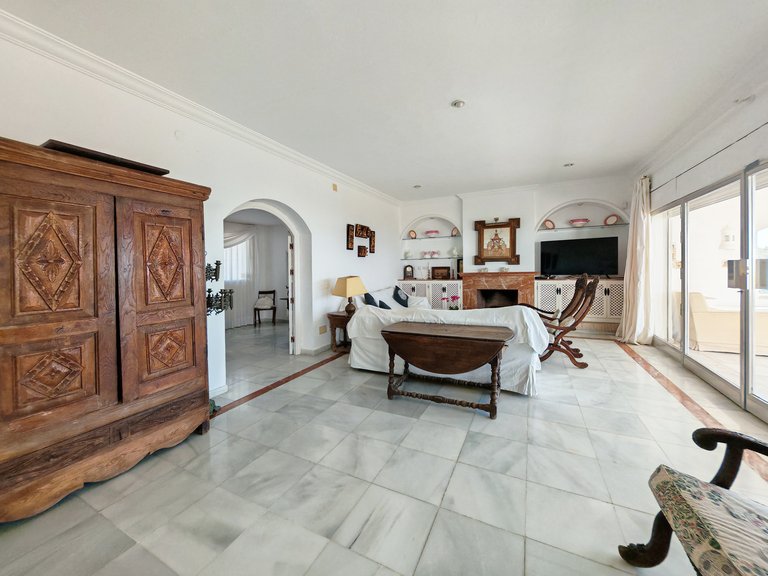 Villa for Sale in San Pedro De Alcantara, Malaga 6