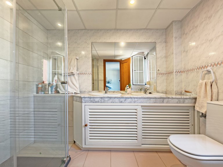 Town House for Sale in Marbella, Malaga 12