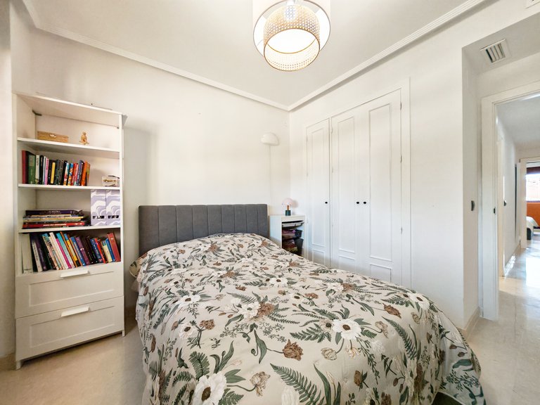 Apartment for Sale in Marbella, Malaga 11