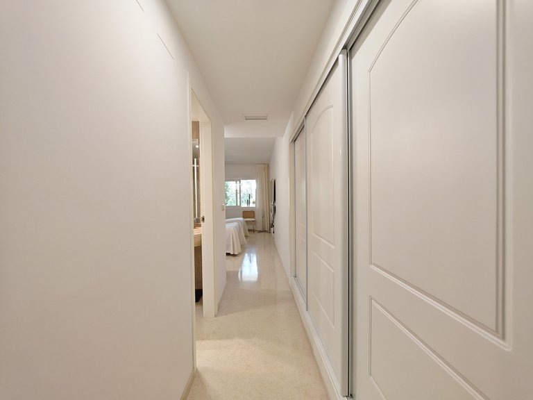 Apartment for Sale in Marbella, Malaga 11