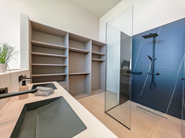 Villa for Sale in Marbella, Malaga 26