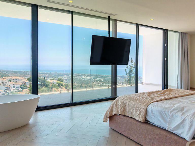 Villa for Sale in Marbella, Malaga 14