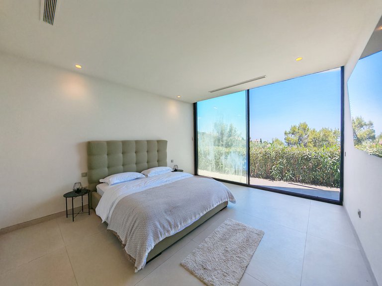 Villa for Sale in Marbella, Malaga 20