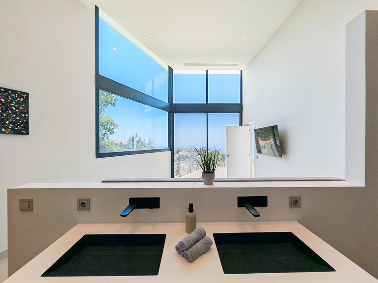 Villa for Sale in Marbella, Malaga 27