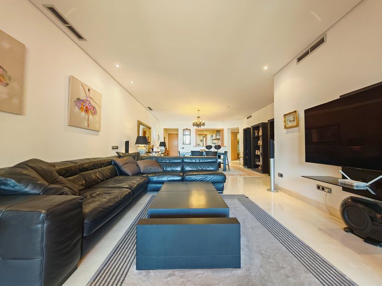 Apartment for Sale in Marbella, Malaga 5