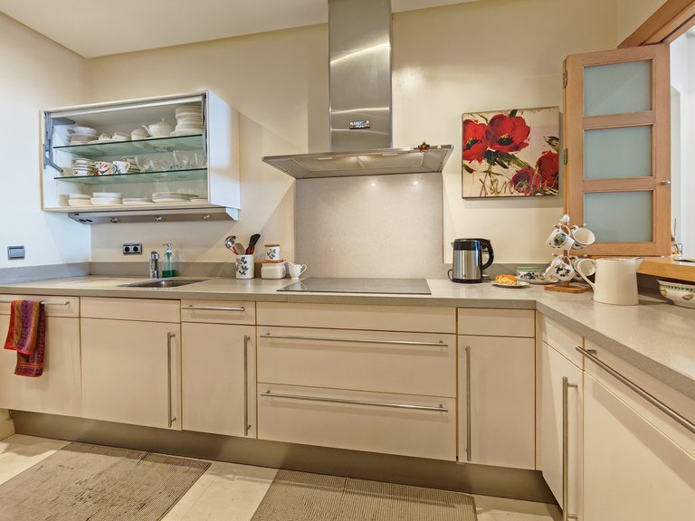 Apartment for Sale in Marbella, Malaga 9
