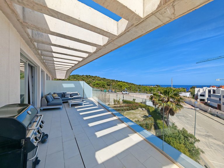 Penthouse for Rent in Estepona, Malaga 11