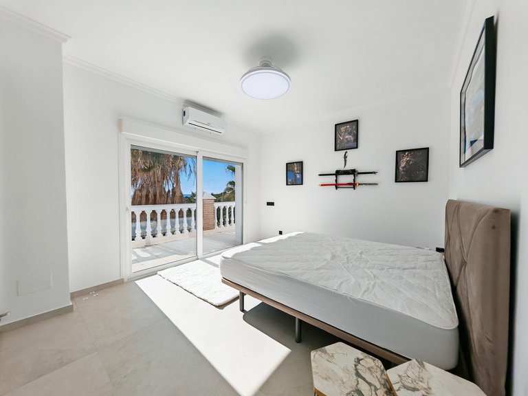 Villa for Sale in Benalmadena, Malaga 16