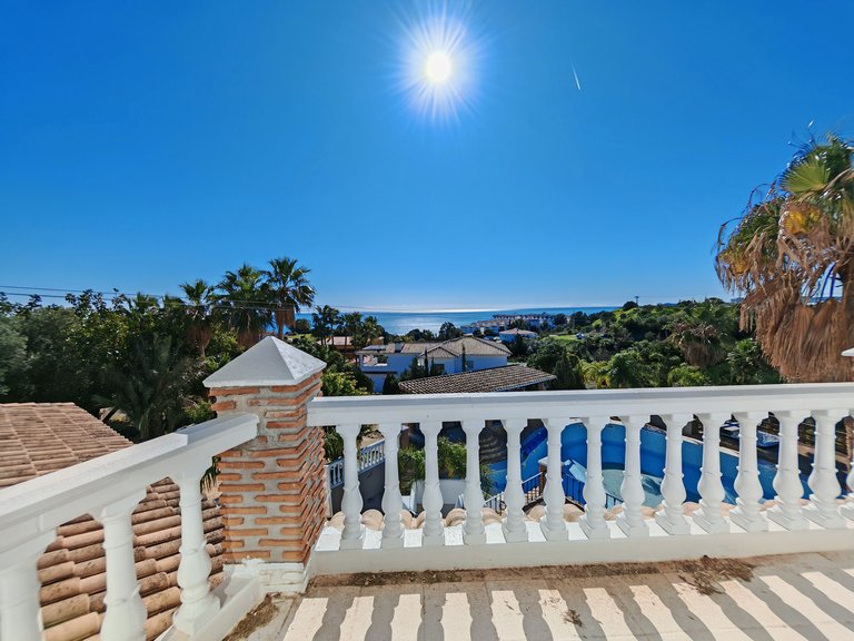 Villa for Sale in Benalmadena, Malaga 10