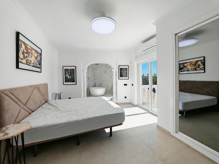 Villa for Sale in Benalmadena, Malaga 11