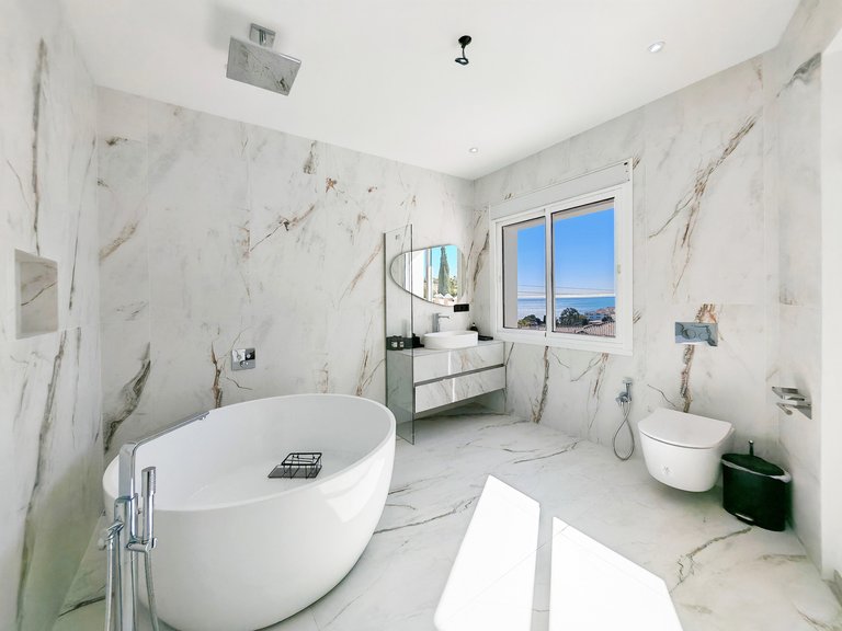 Villa for Sale in Benalmadena, Malaga 13
