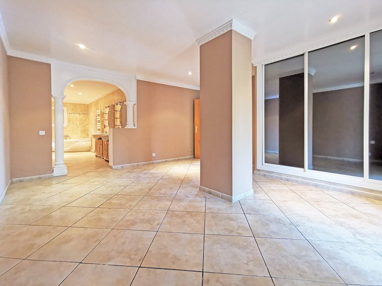 Villa for Sale in Benalmadena, Malaga 30